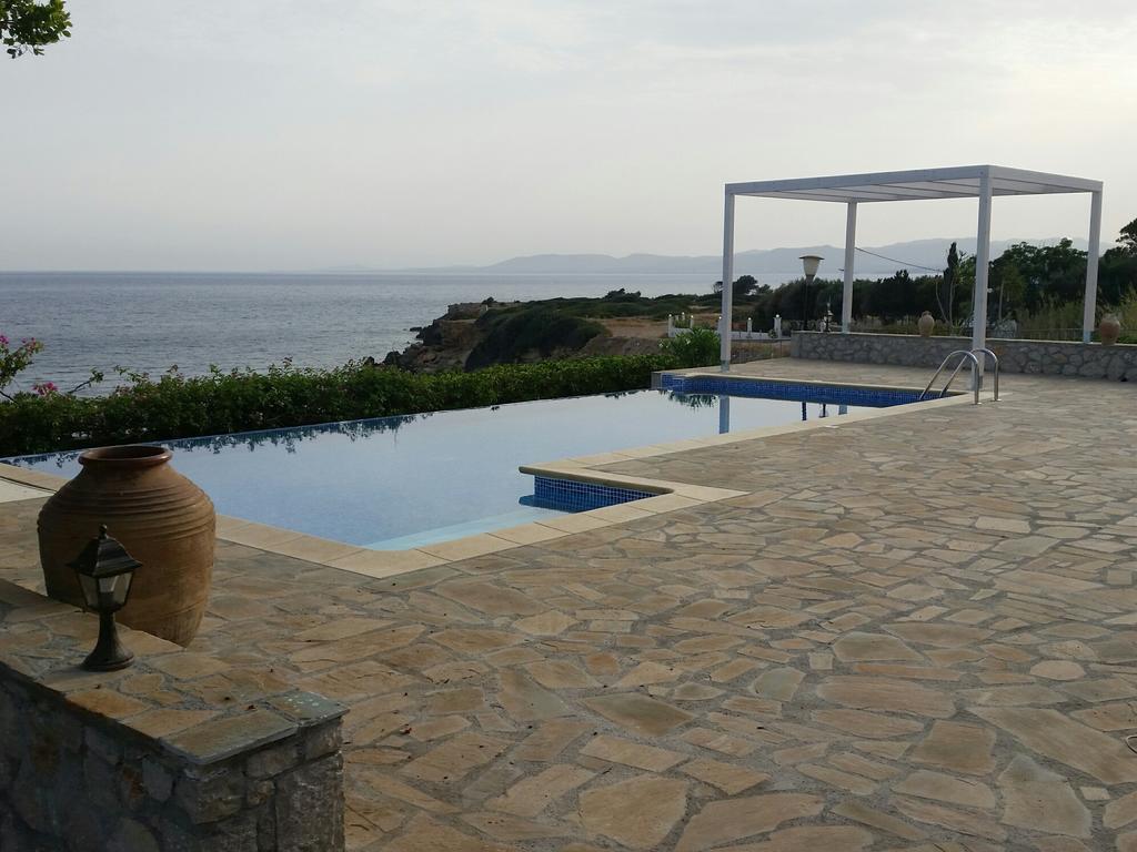 Villa Sealine Pefki  ภายนอก รูปภาพ