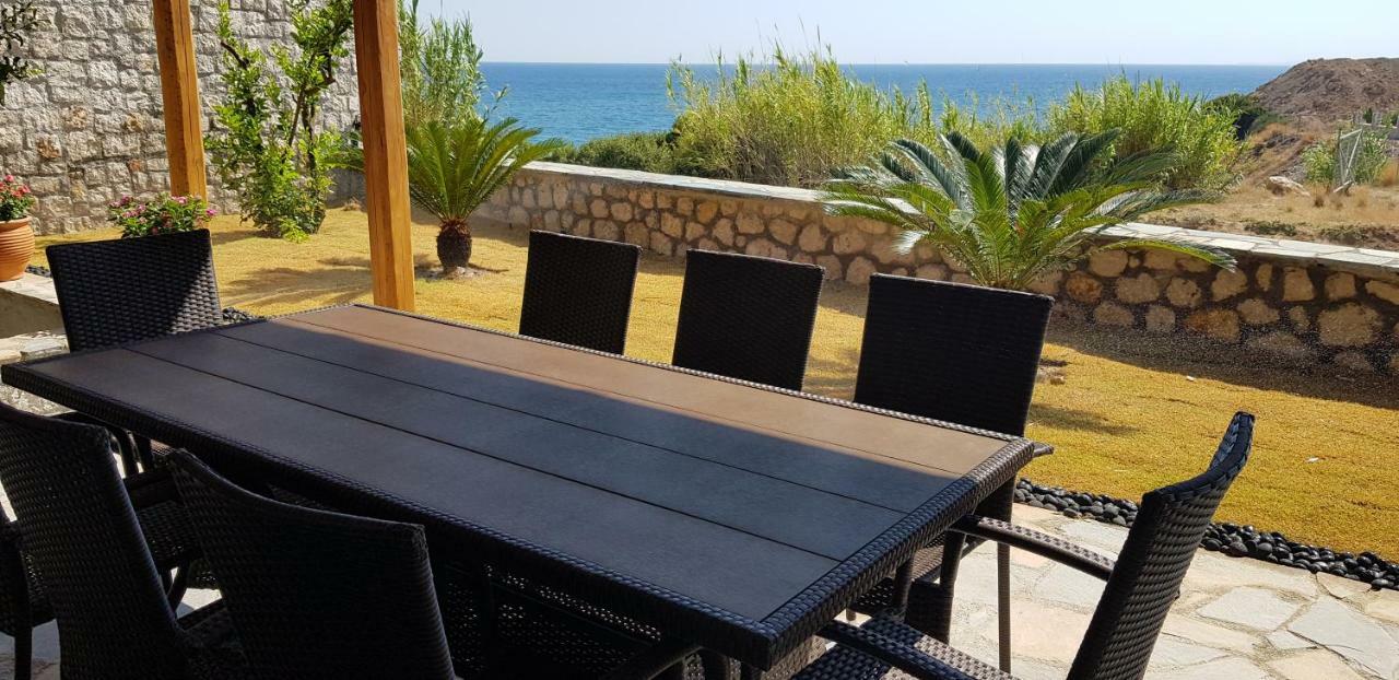 Villa Sealine Pefki  ภายนอก รูปภาพ